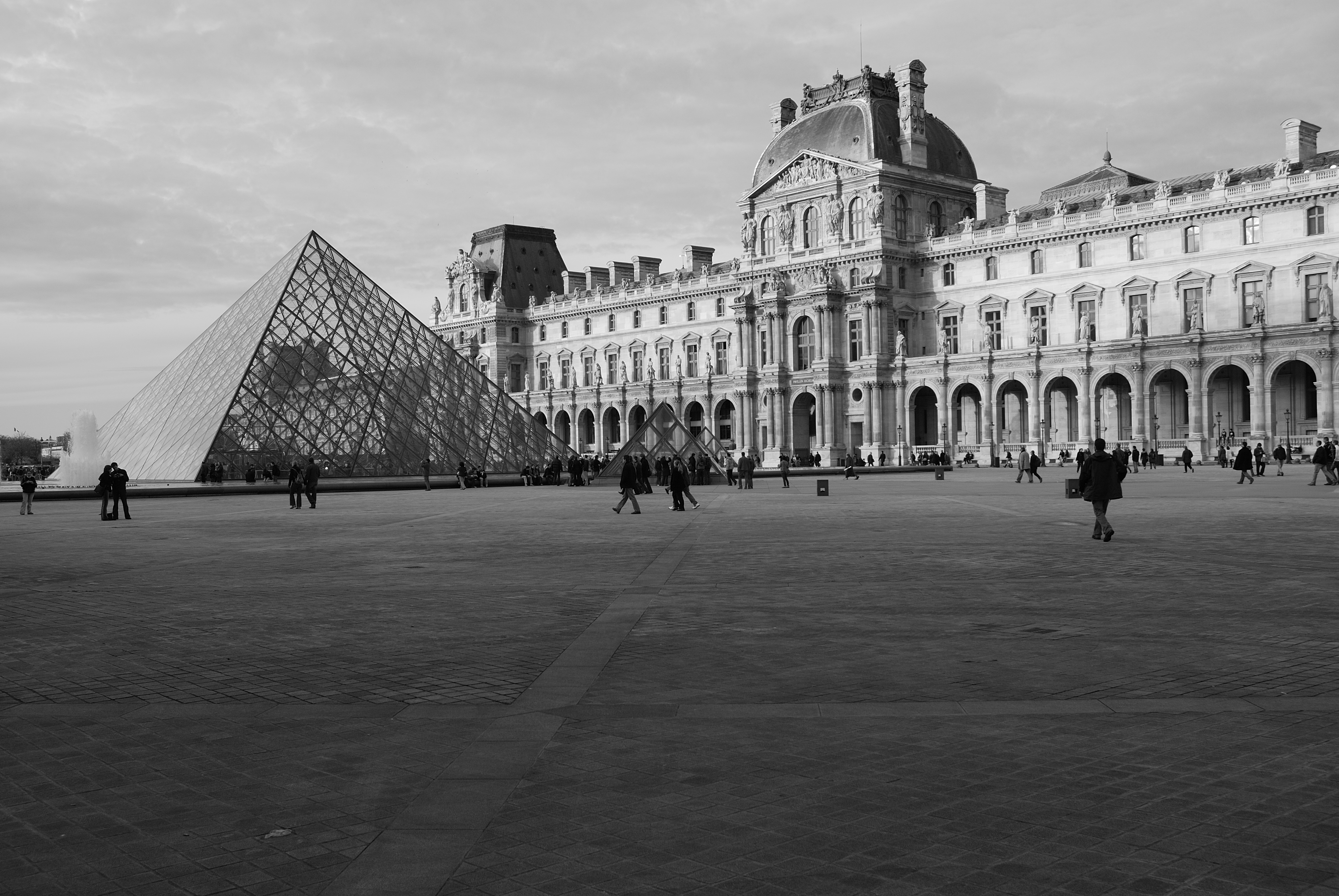 Galeries Noir Et Blanc Paris DSC 01432006 11 18 15 27 10.jpg